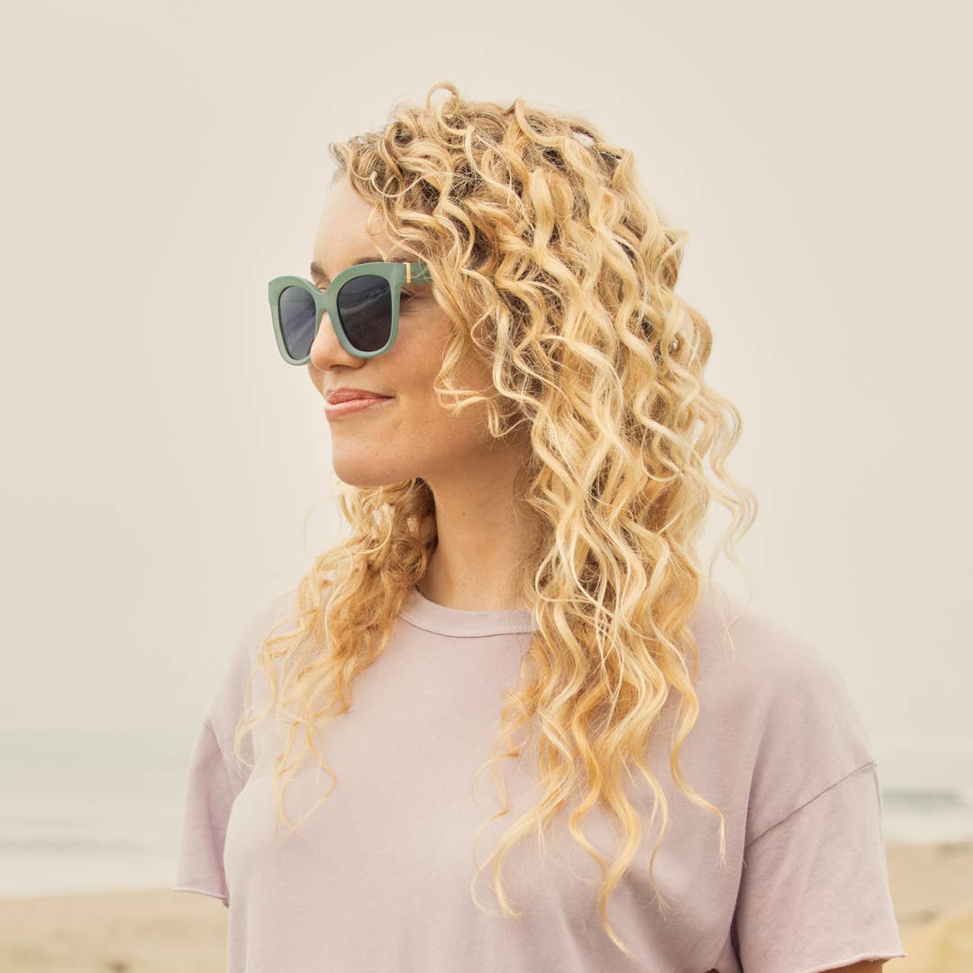 Foxy Sunnies
