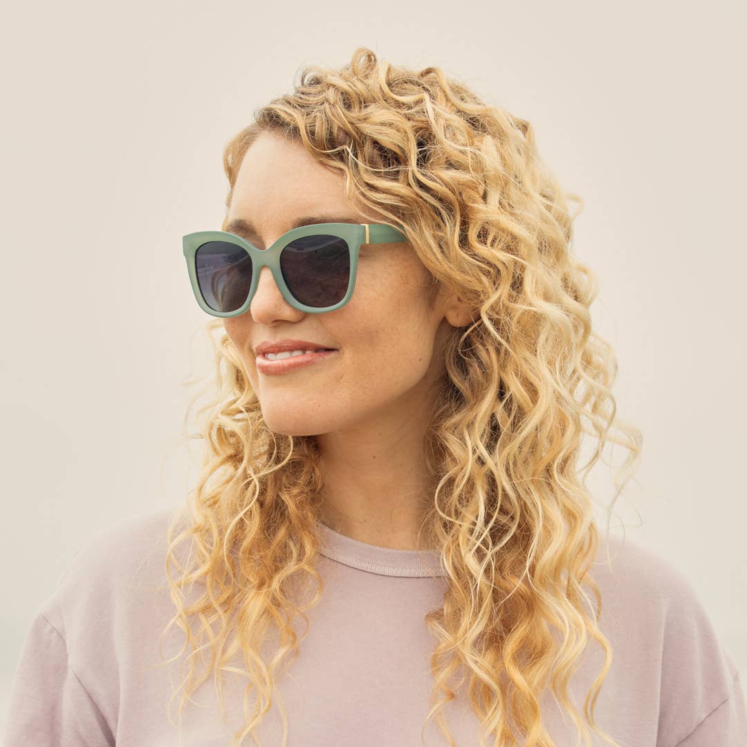 Foxy Sunnies
