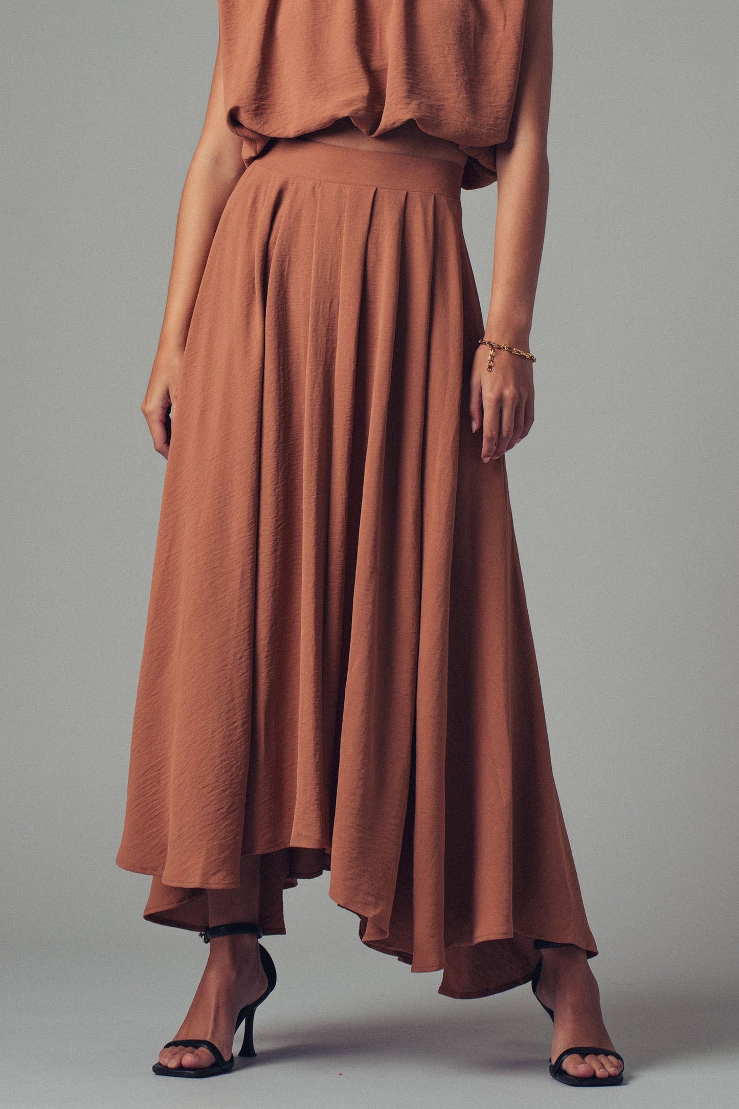Ara Skirt