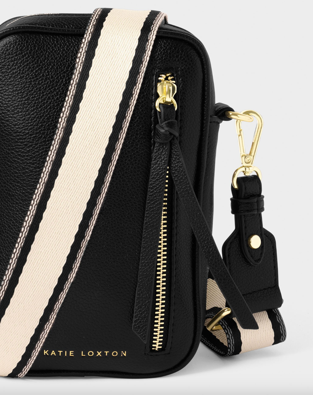 Raven Crossbody