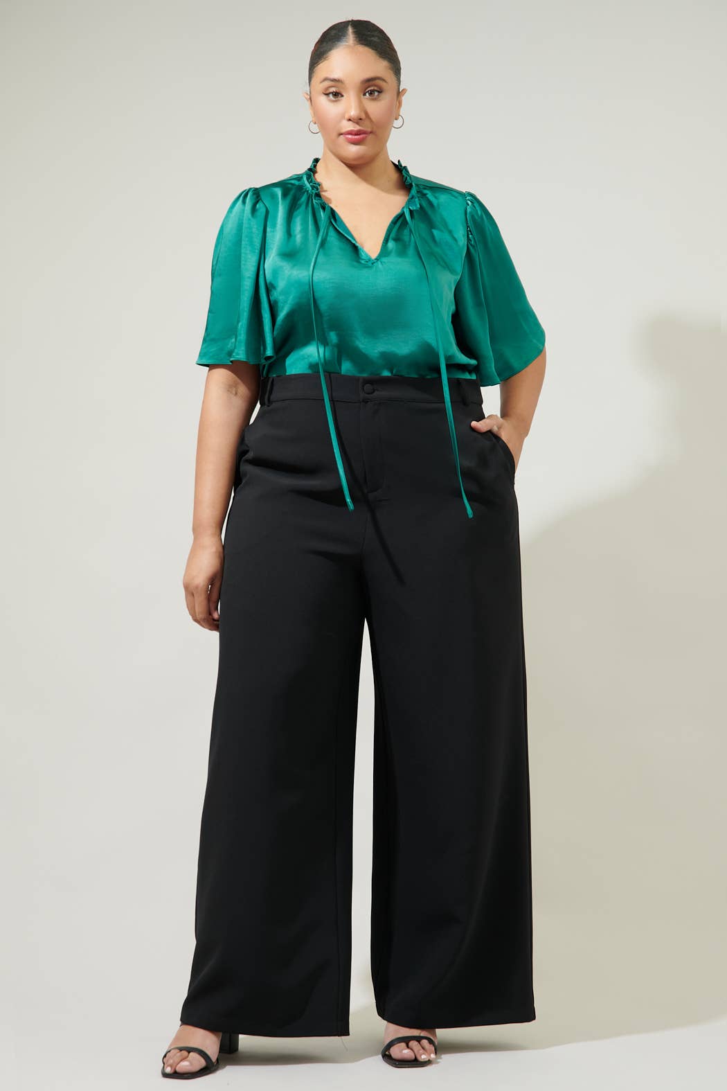 Wisteria Blouse - Curve