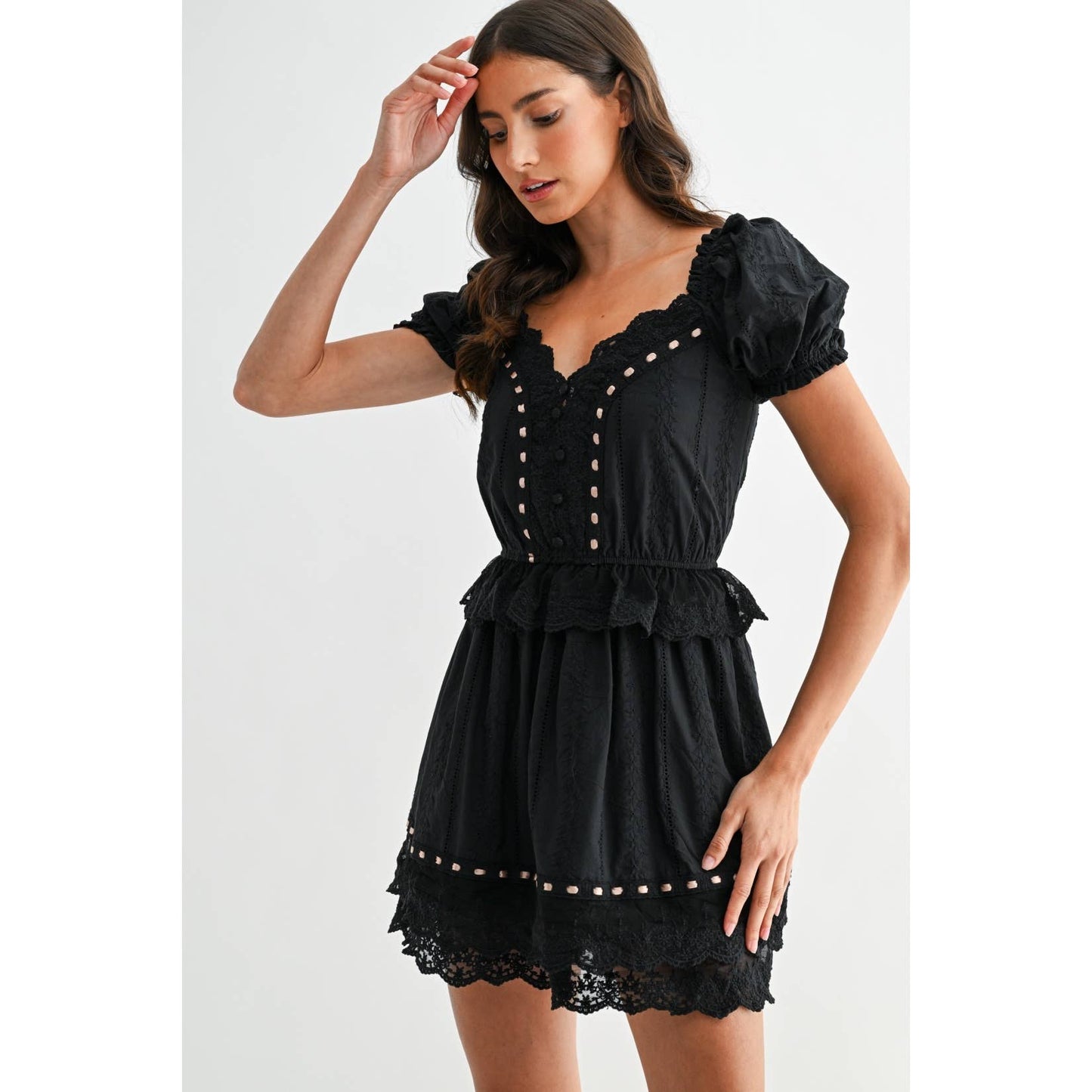 BLACK LACE MINI DRESS